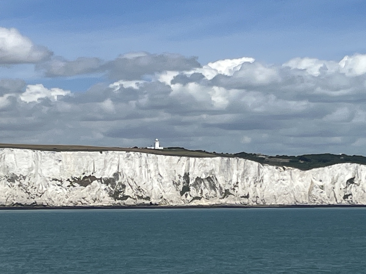 Day 19 🏴 Leander and White Cliffs of Dover